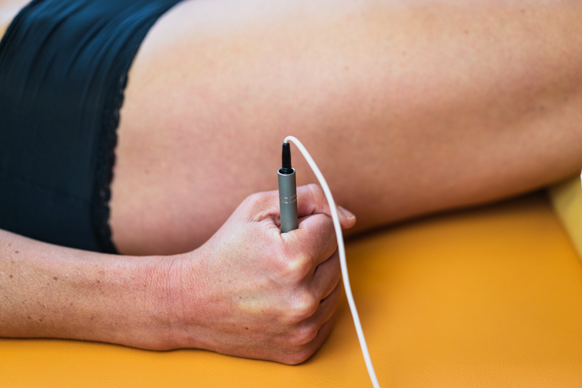 průběh ošetření bolestivého kolene reboxem